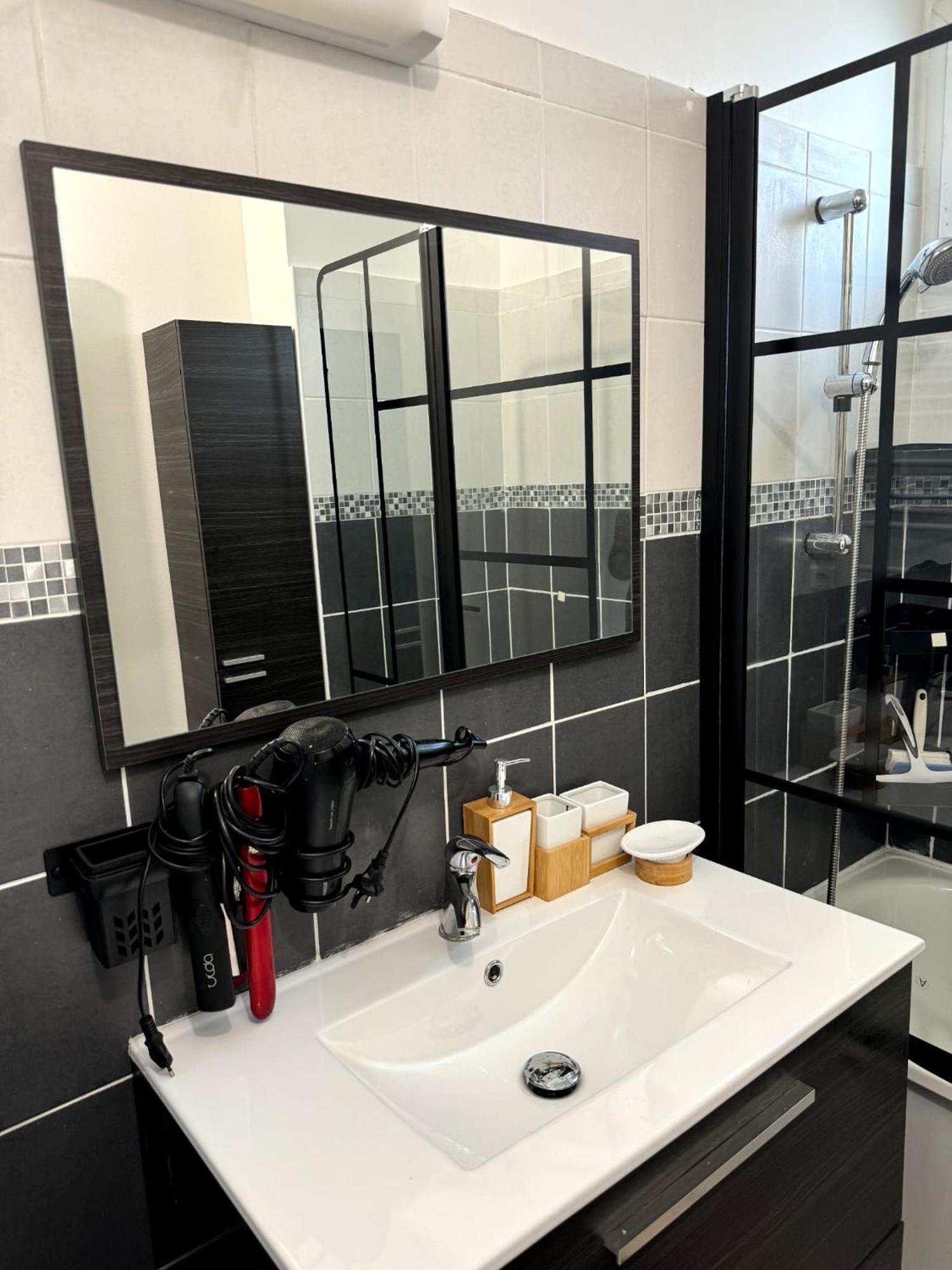 Privatunterkunft Privee Ds Design Et Confort Refait A Neuf Proche De Paris, La Defense Et Versailles
